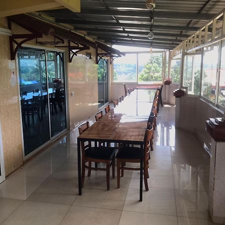 Route 76 Guest House 센 모노롬 외부 사진