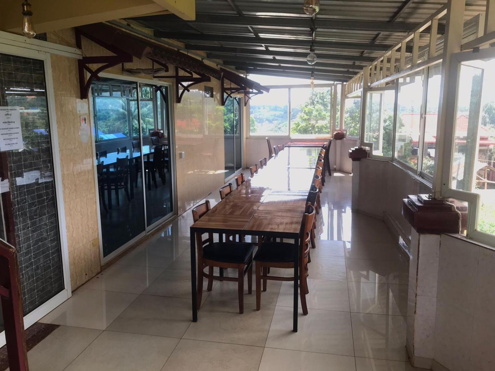 Route 76 Guest House 센 모노롬 외부 사진