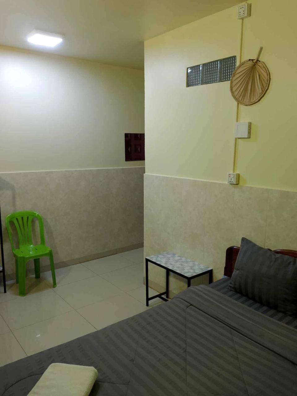Route 76 Guest House 센 모노롬 외부 사진